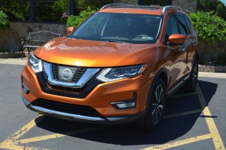 Image for 2017 Nissan Rogue SV ID: 7447526