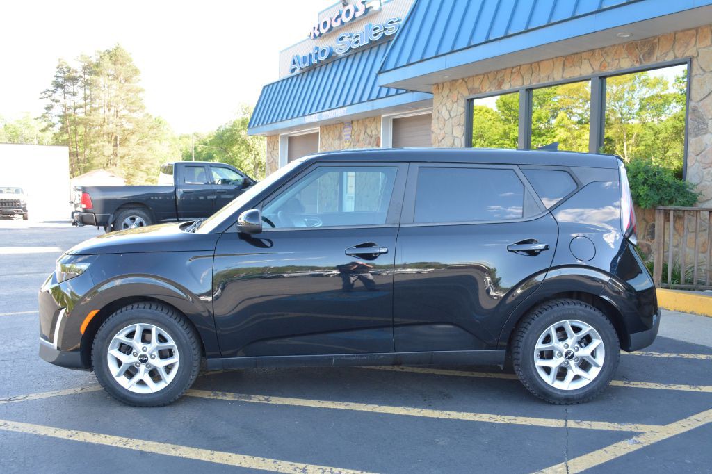2023 Kia Soul Image 5