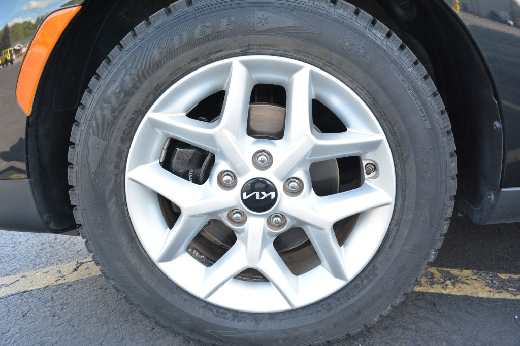 2023 Kia Soul Image 7