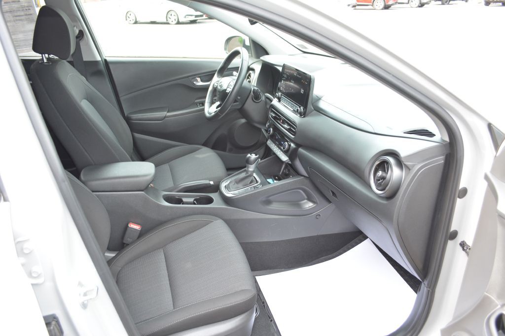 2023 Hyundai Kona Image 8