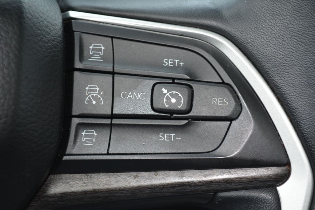2021 Jeep Grand Cherokee Image 17