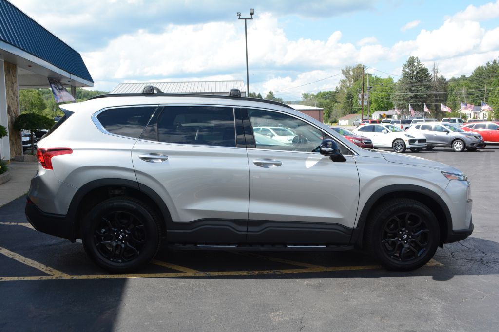 2023 Hyundai Santa Fe Image 3