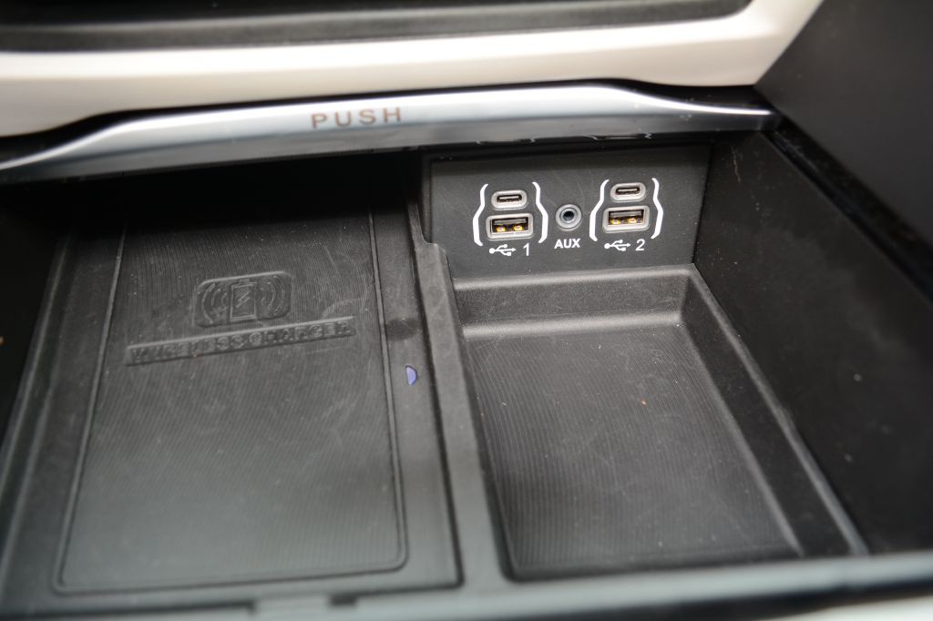 2023 Chrysler Pacifica Image 26