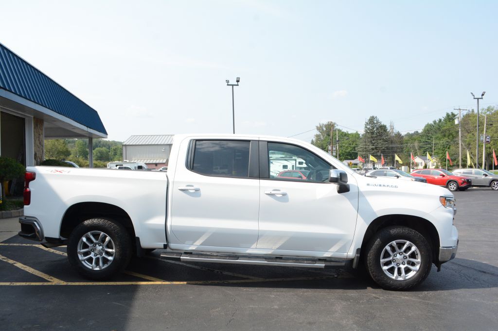 2024 Chevrolet Silverado 1500 Image 3
