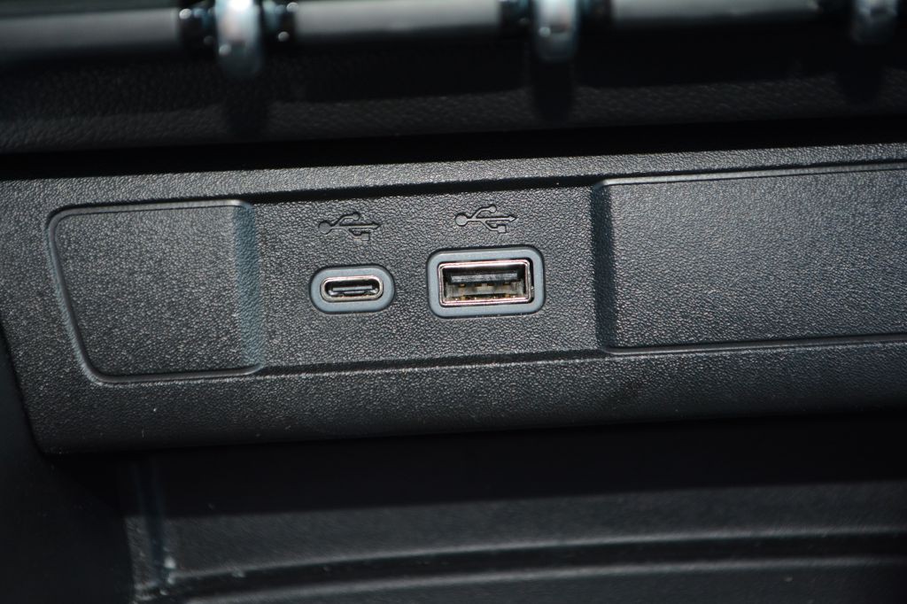 2025 GMC Canyon Image 19