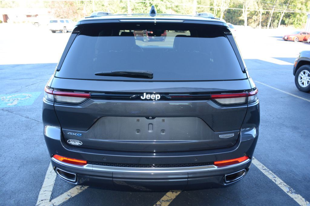 2023 Jeep Grand Cherokee Image 4
