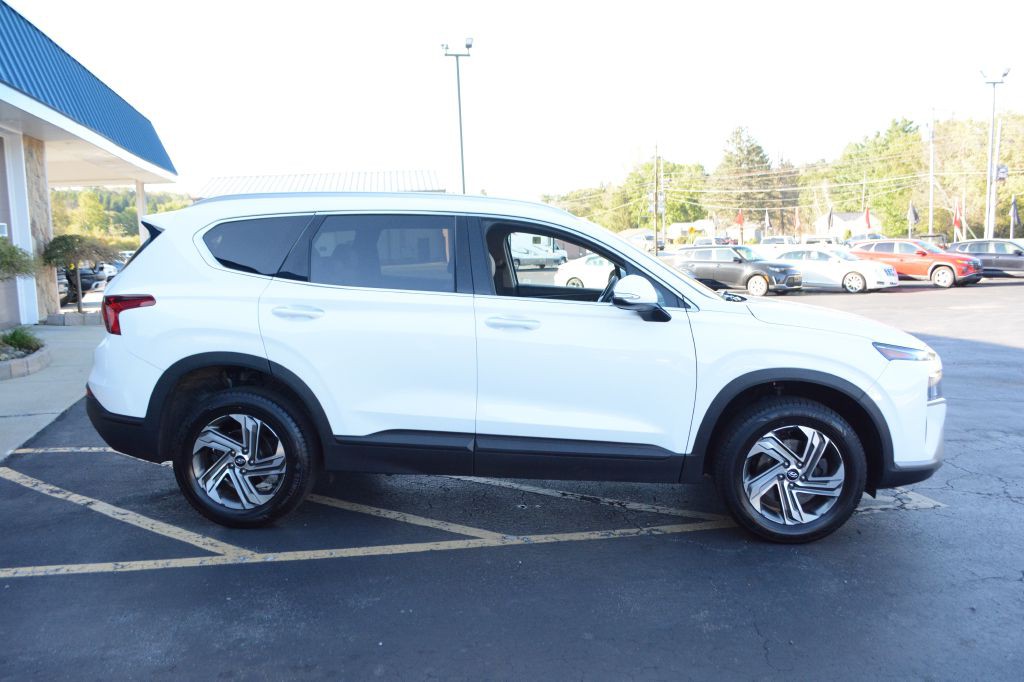 2023 Hyundai Santa Fe Image 3