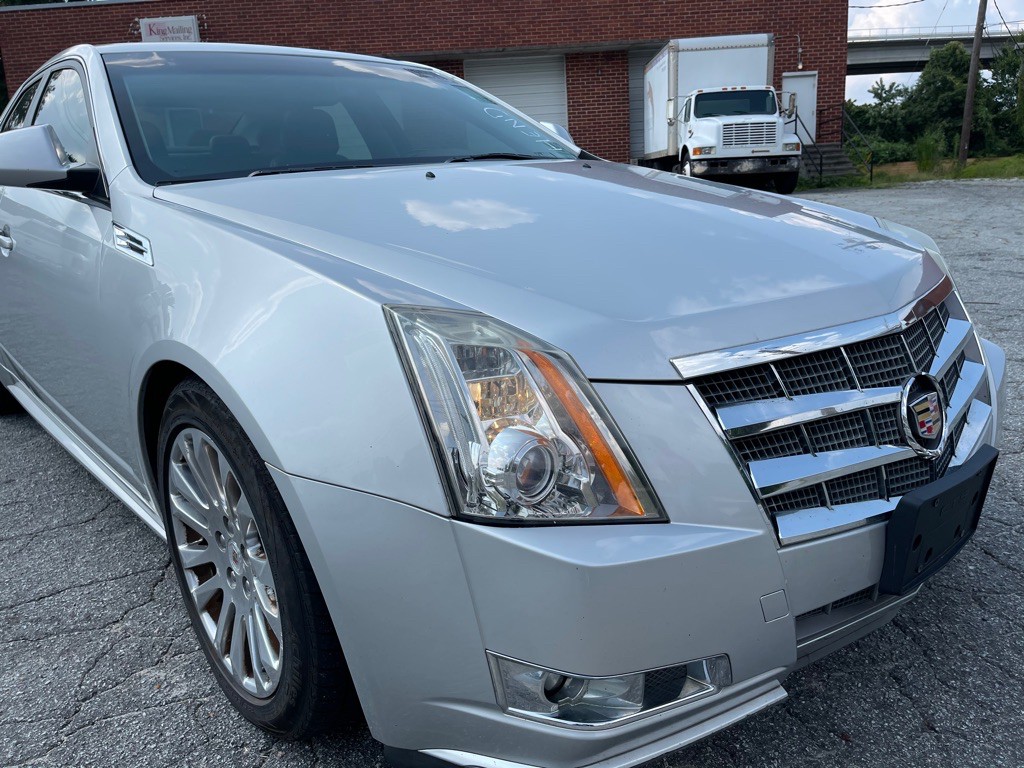 2010 Cadillac CTS Image 3