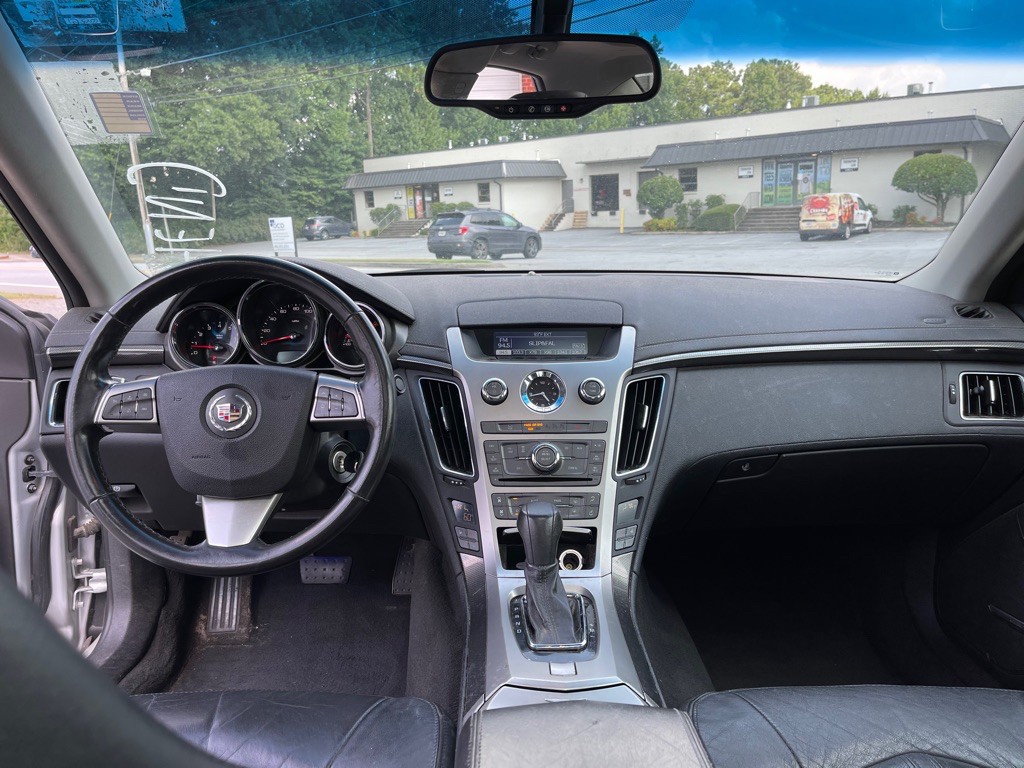 2010 Cadillac CTS Image 10