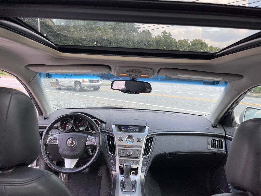 2010 Cadillac CTS Image 11