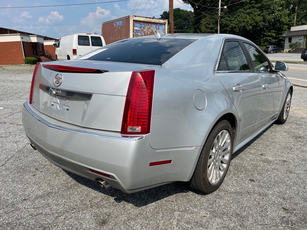 2010 Cadillac CTS Image 12