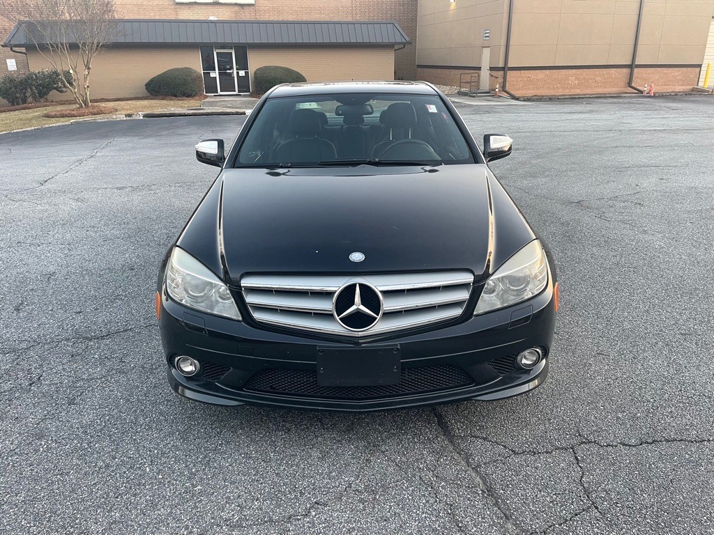 2009 Mercedes-Benz C-Class Image 2