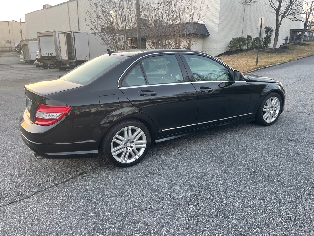 2009 Mercedes-Benz C-Class Image 5
