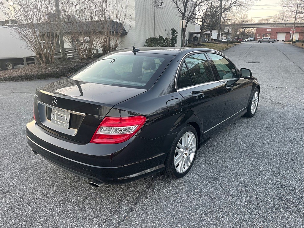 2009 Mercedes-Benz C-Class Image 6