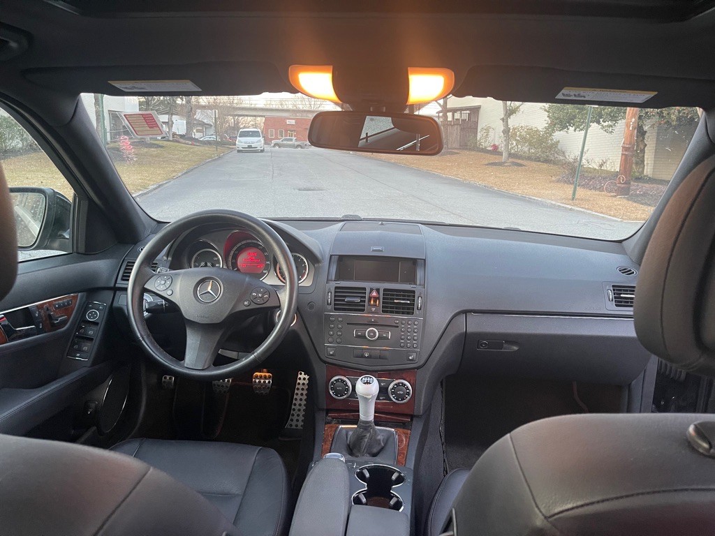 2009 Mercedes-Benz C-Class Image 10