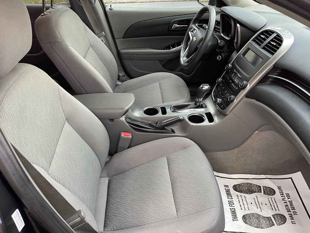 2014 Chevrolet Malibu Image 9