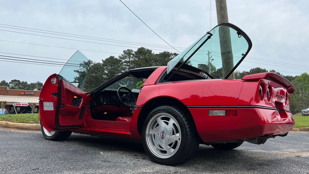 1989 Chevrolet Corvette Image 4