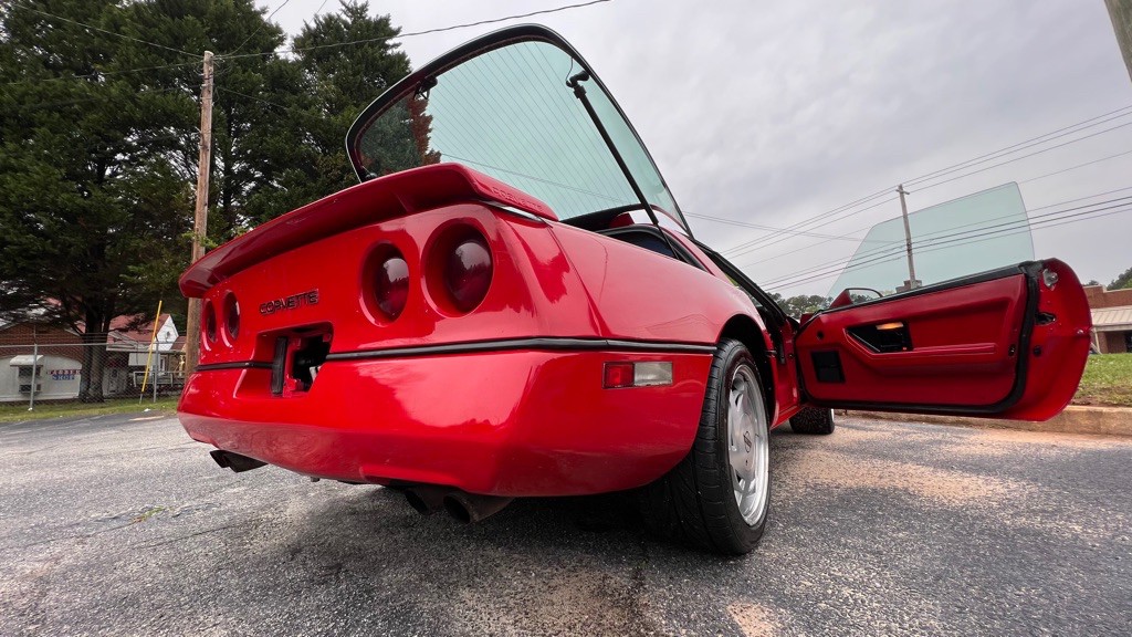 1989 Chevrolet Corvette Image 7