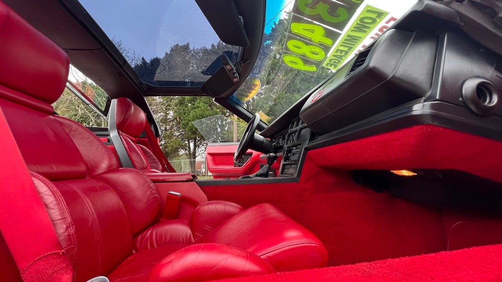 1989 Chevrolet Corvette Image 20