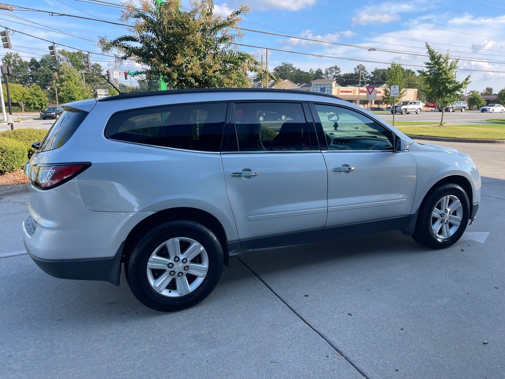 2013 Chevrolet Traverse Image 9