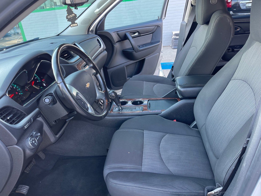 2013 Chevrolet Traverse Image 16