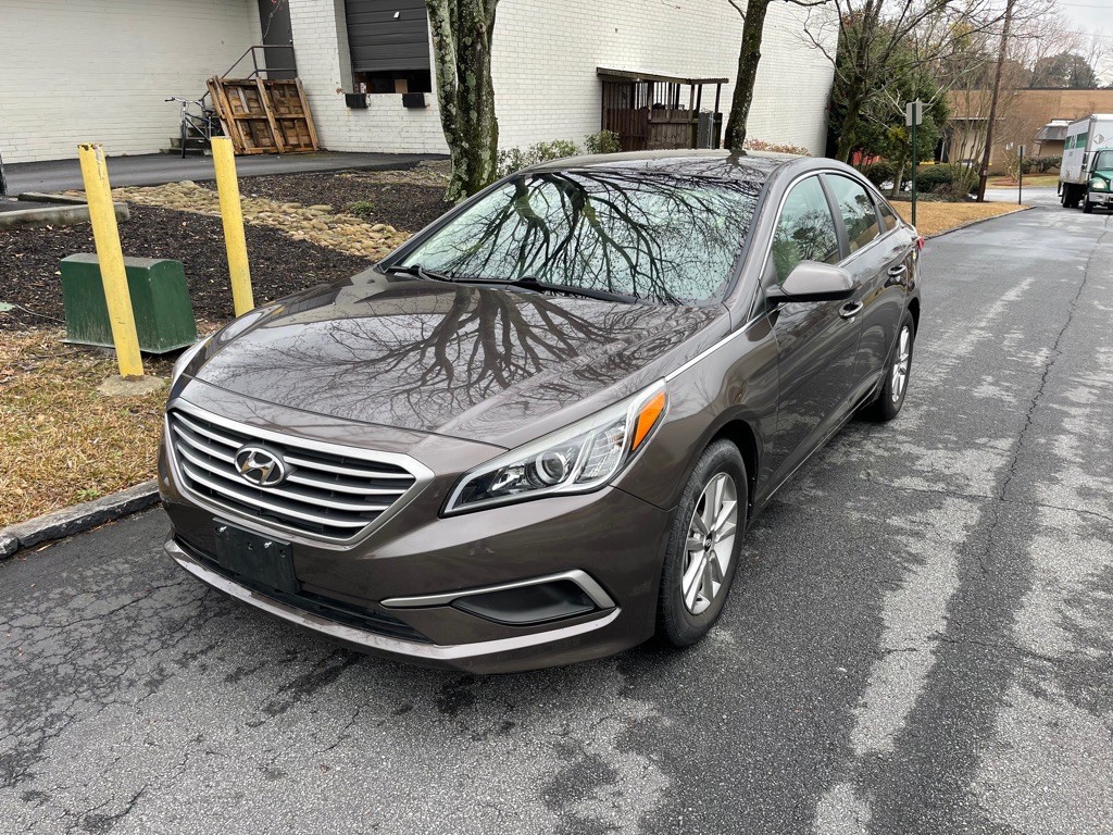 2017 Hyundai Sonata Image 3