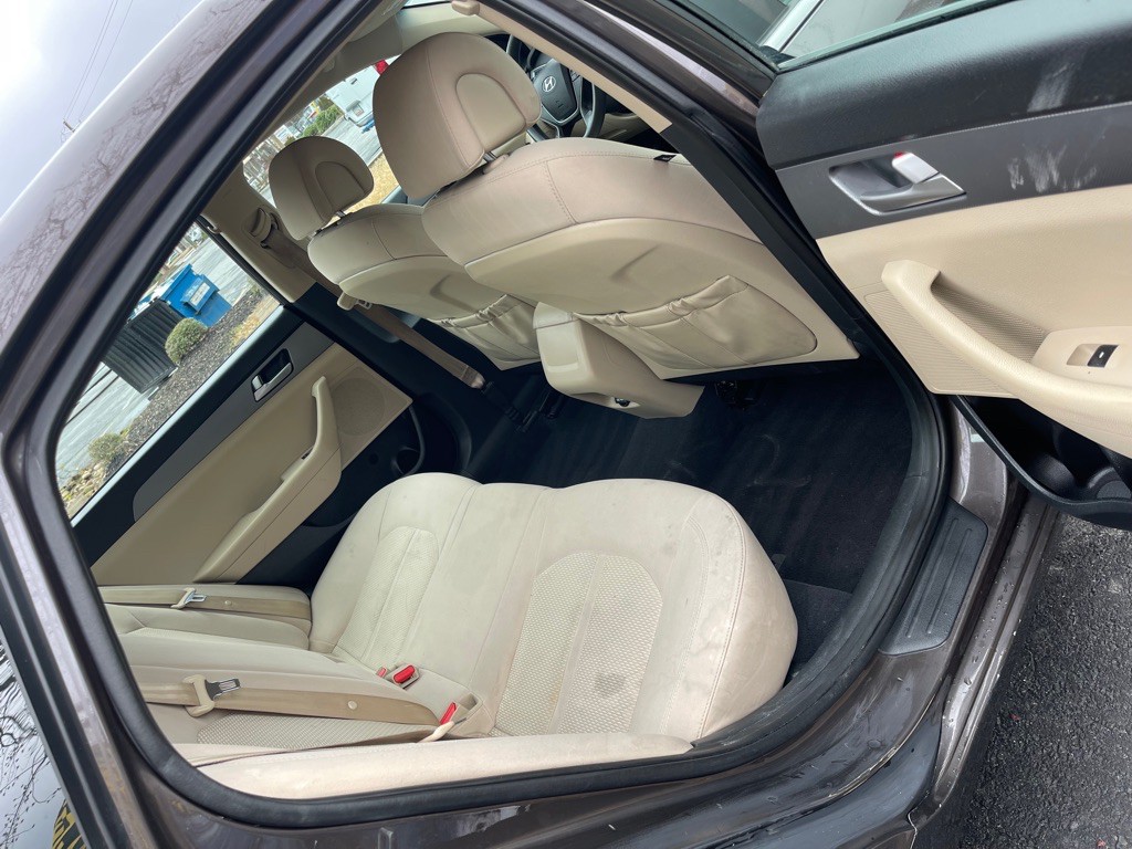 2017 Hyundai Sonata Image 4