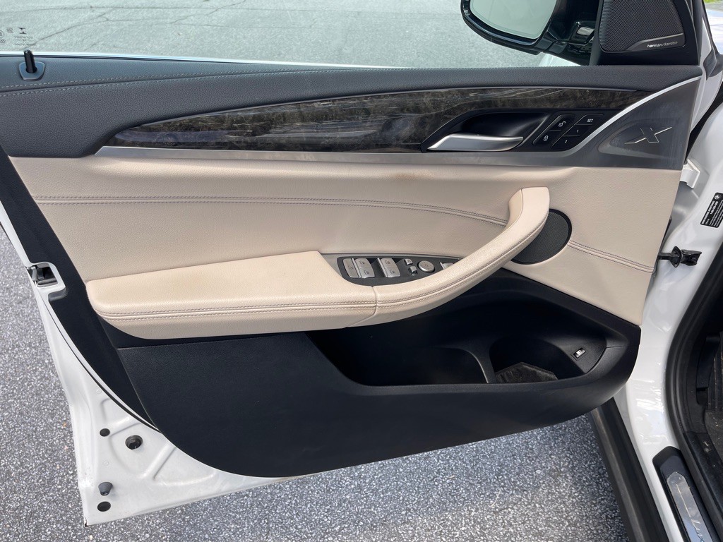 2020 BMW X3 Image 25