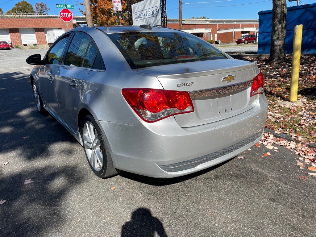 2015 Chevrolet Cruze Image 6