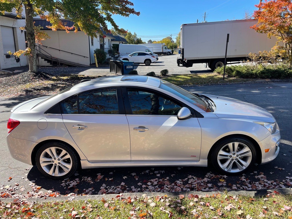 2015 Chevrolet Cruze Image 11