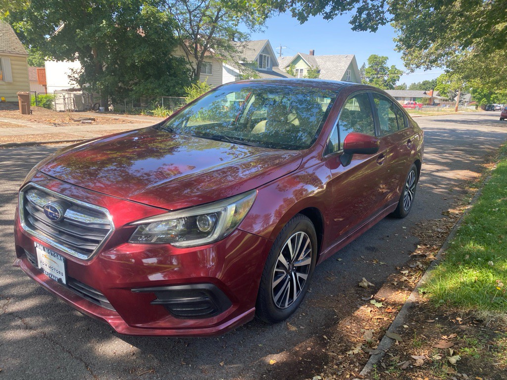 2018 Subaru Legacy Image 2