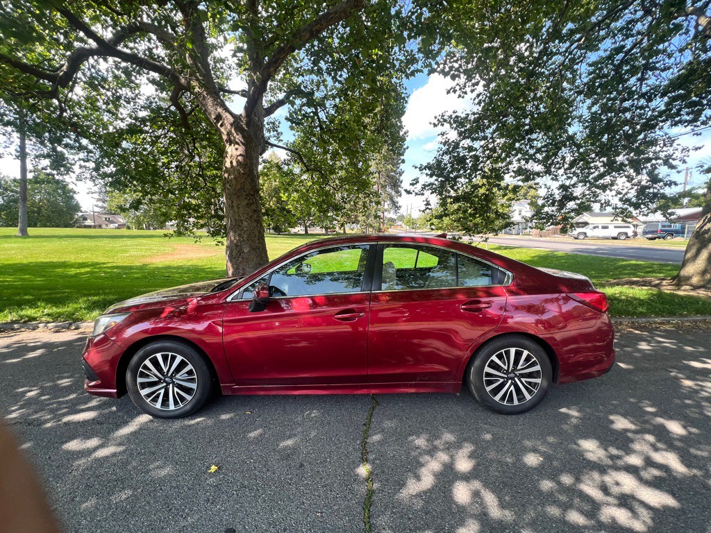 2018 Subaru Legacy Image 15
