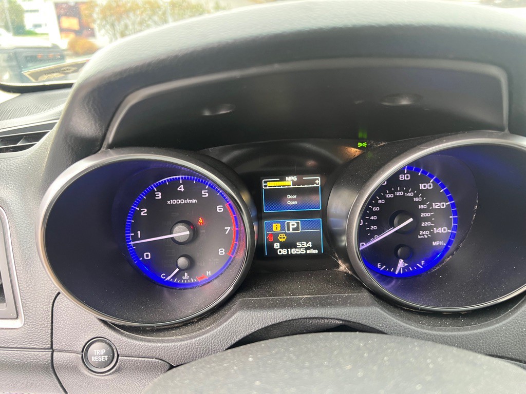 2017 Subaru Legacy Image 11