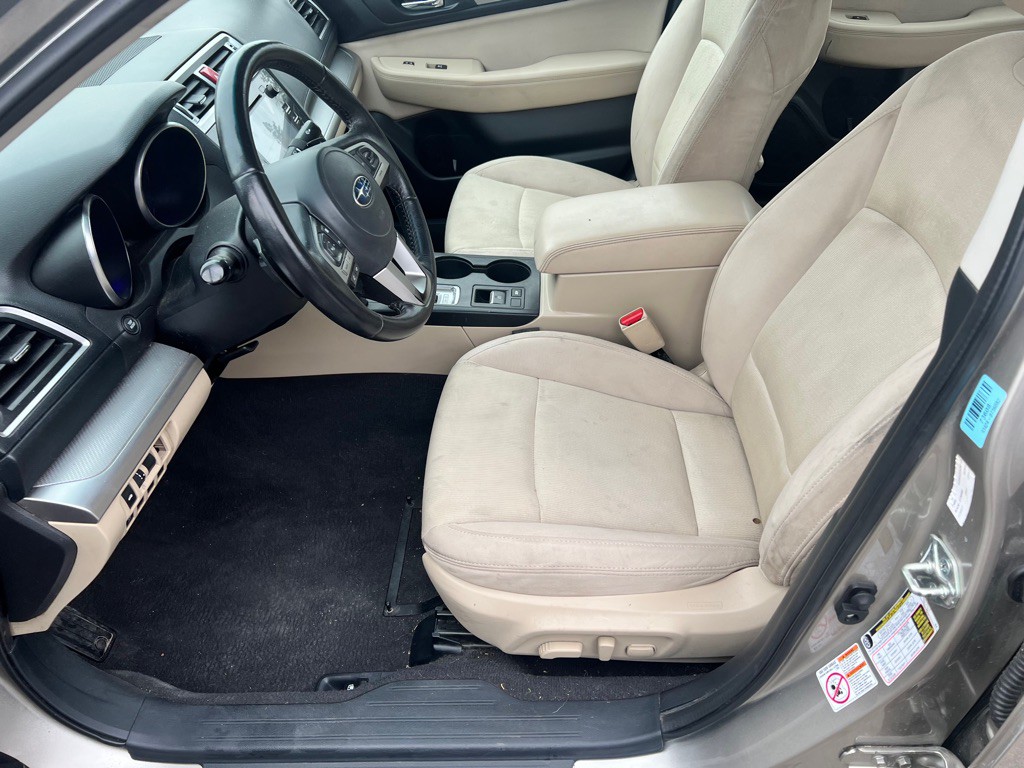 2017 Subaru Legacy Image 12