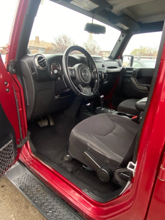 2013 Jeep Wrangler Unlimited Image 9