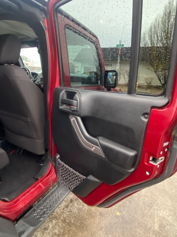 2013 Jeep Wrangler Unlimited Image 22