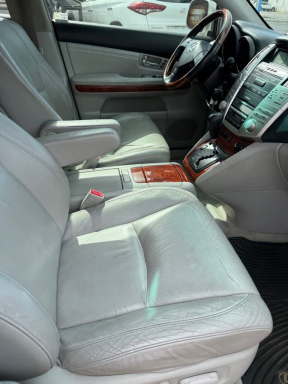 2004 Lexus RX 330 Image 17