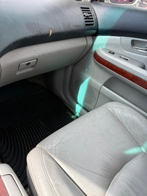 2004 Lexus RX 330 Image 26