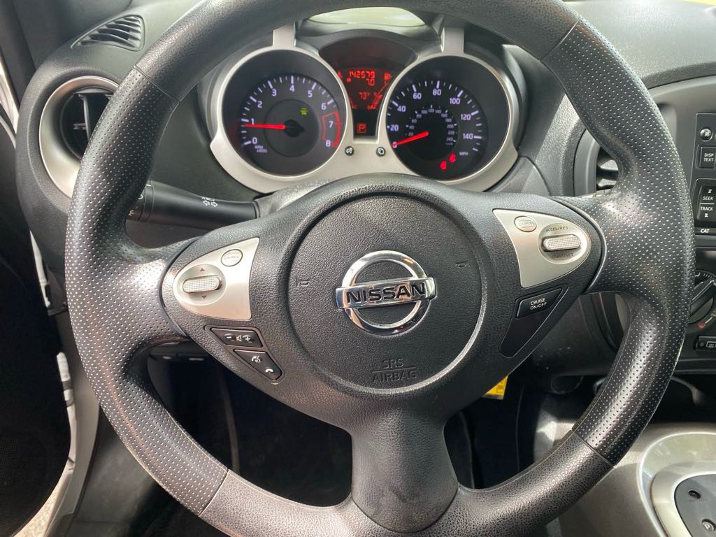 2013 Nissan Juke Image 16