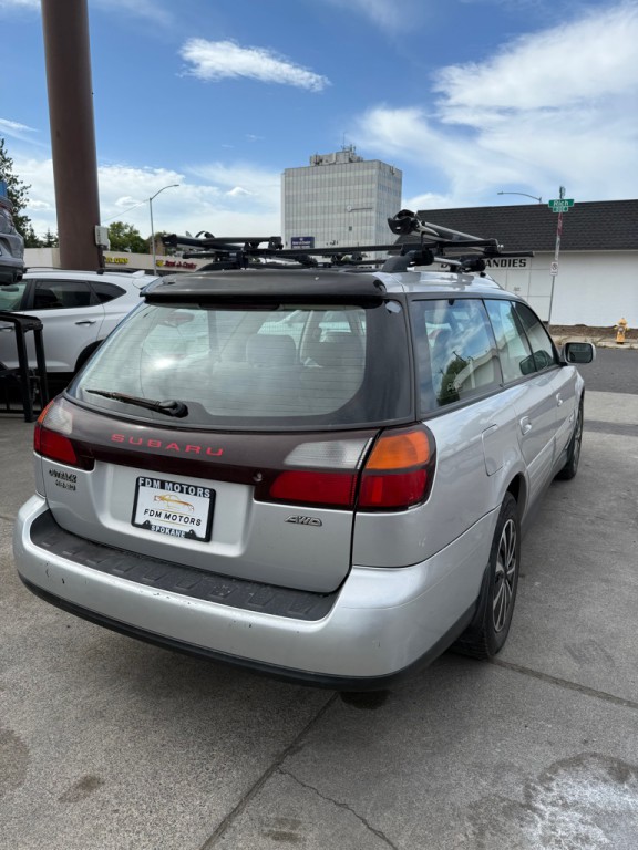 2004 Subaru Outback Image 5