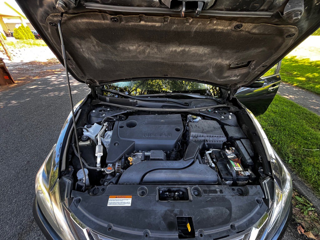2016 Nissan Altima Image 7