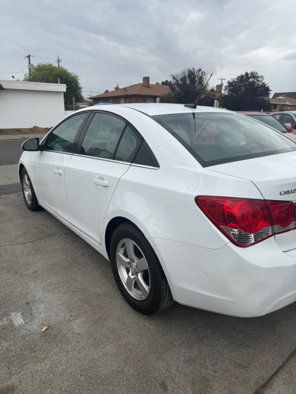 2014 Chevrolet Cruze Image 8