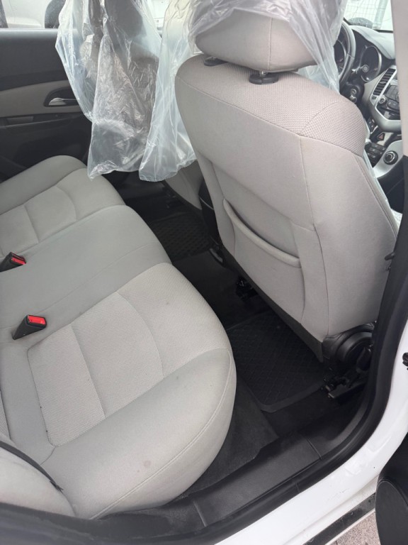 2014 Chevrolet Cruze Image 21