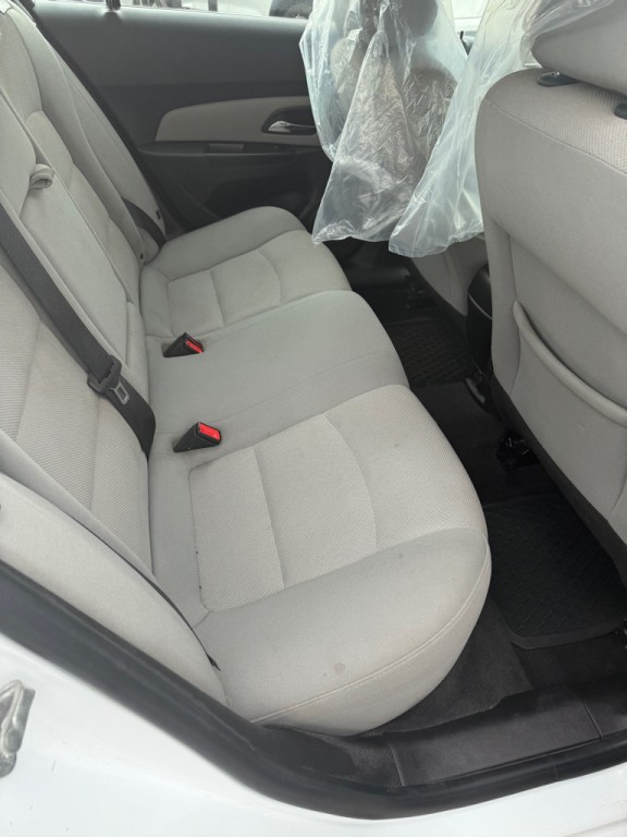 2014 Chevrolet Cruze Image 22