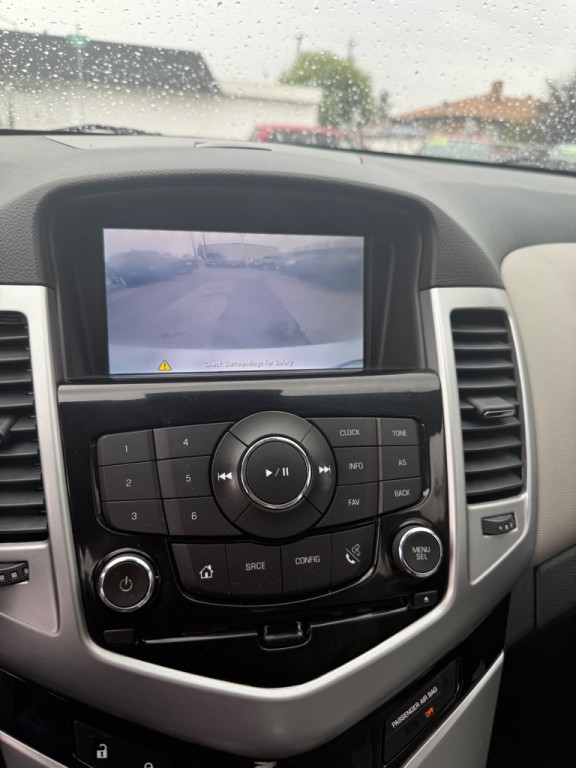 2014 Chevrolet Cruze Image 23
