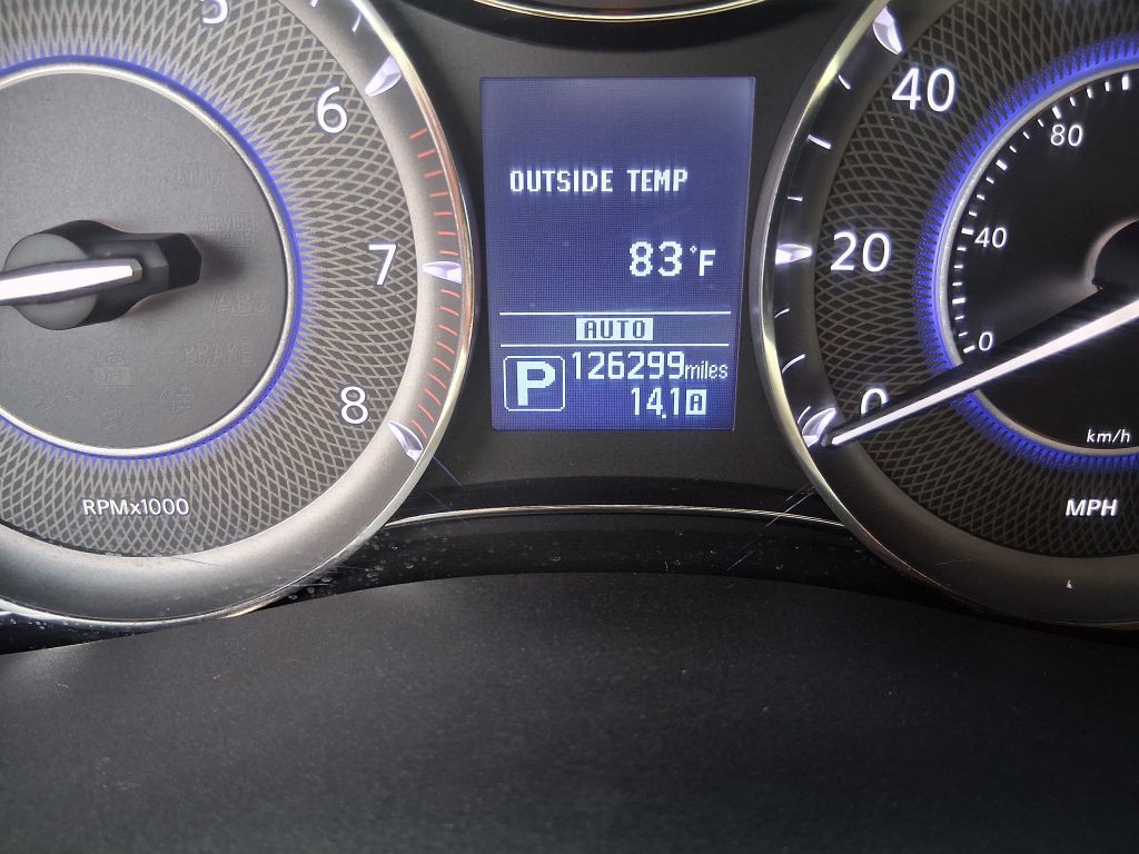 2014 INFINITI QX80 Image 16