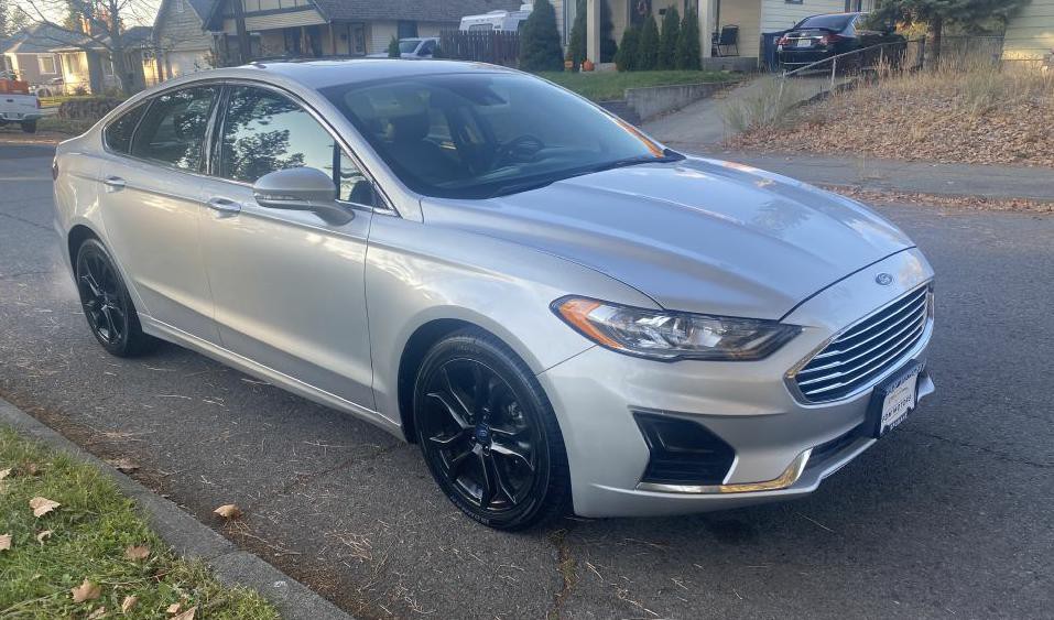 2019 Ford Fusion Image 3