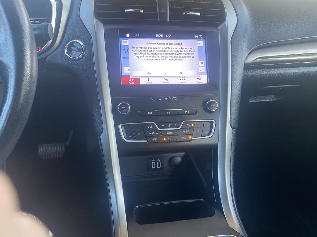 2019 Ford Fusion Image 11