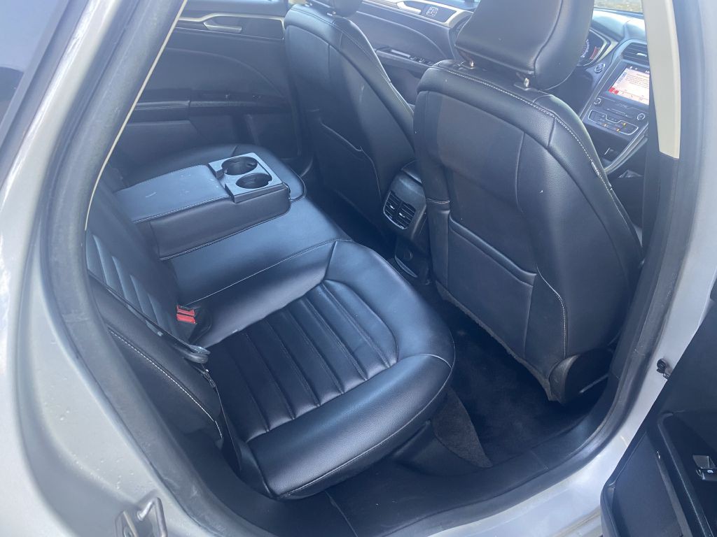 2019 Ford Fusion Image 15