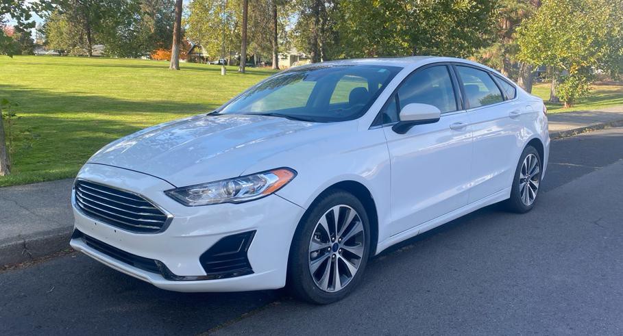 2020 Ford Fusion Image 1